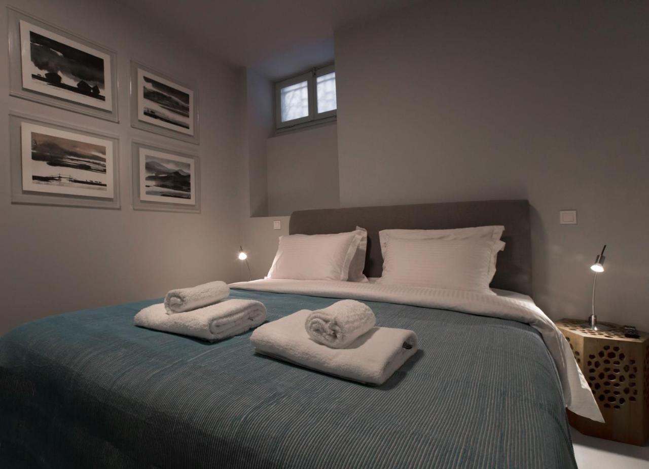 אתונה Sophisticated Apartment In Syntagma By Ghh מראה חיצוני תמונה