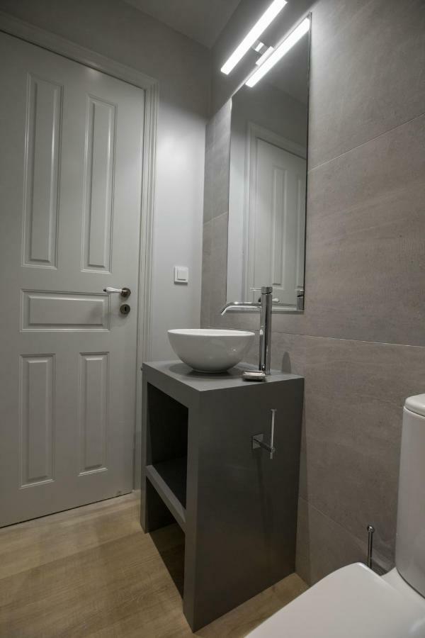 אתונה Sophisticated Apartment In Syntagma By Ghh מראה חיצוני תמונה