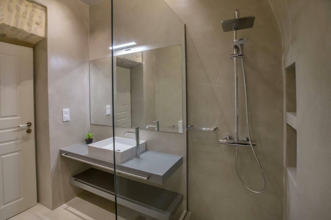 אתונה Sophisticated Apartment In Syntagma By Ghh מראה חיצוני תמונה