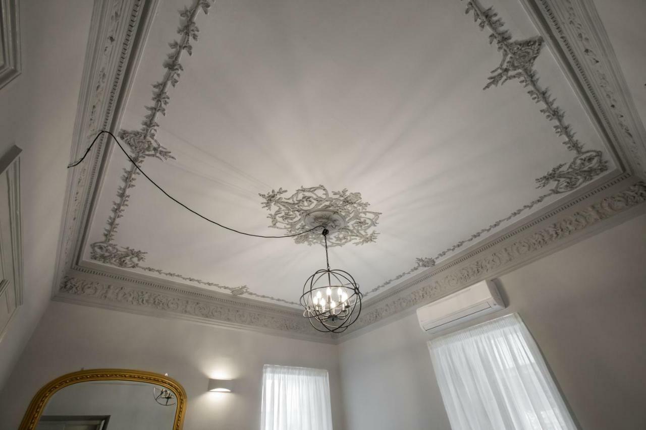 אתונה Sophisticated Apartment In Syntagma By Ghh מראה חיצוני תמונה
