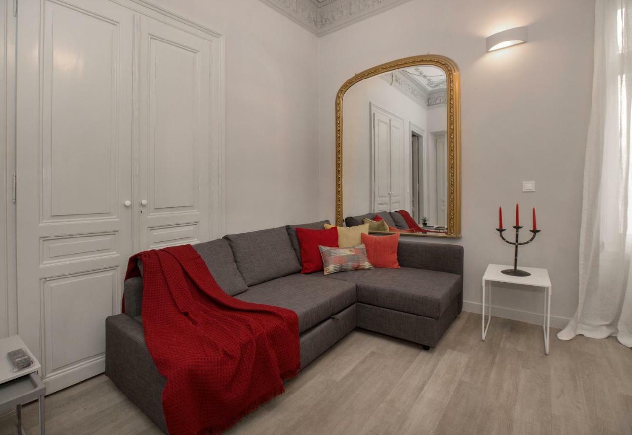 אתונה Sophisticated Apartment In Syntagma By Ghh מראה חיצוני תמונה